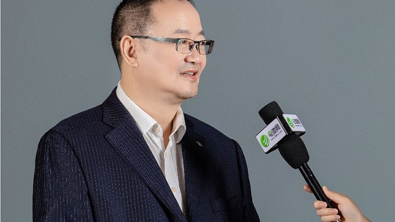 光伏支架铝合金与钢材：性能与选型的考量